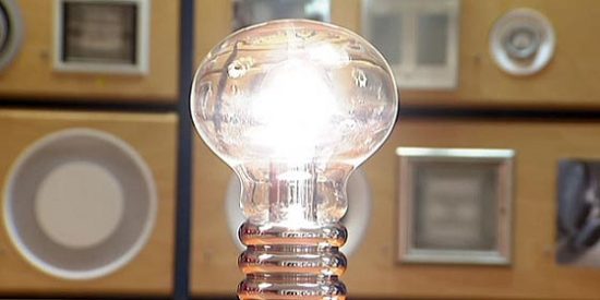 Prep&aacute;rese para un susto en el recibo de la luz de agosto 2013: hasta un 50% m&aacute;s