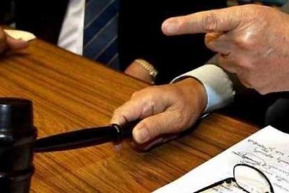 &iquest;Tira de los pelos y abofetea a su marido? No se preocupe, no es violencia de g&eacute;nero