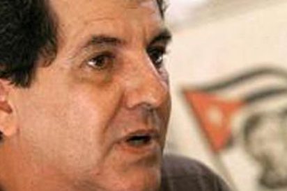 "Un veh&iacute;culo oficial de forma premeditada embisti&oacute; al coche en el que viajaba Pay&aacute;"