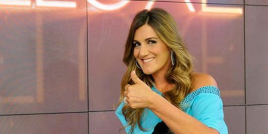 En 'Abre los ojos ...y mira' est&aacute;n tan desesperados que fichan a la directora del 'Deluxe' &iexcl;como nueva colaboradora!