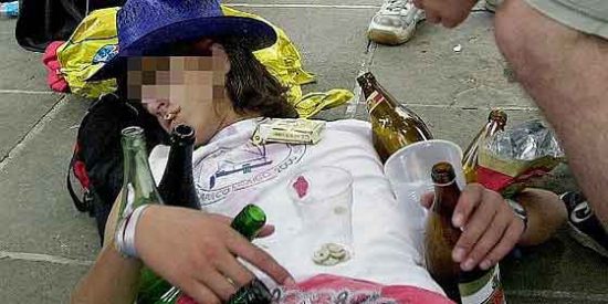 Los cient&iacute;ficos descubren por fin la cura para la resaca: &iexcl;beber Sprite!