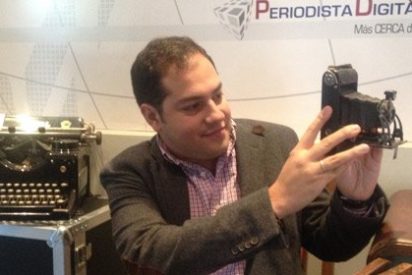 Itxu D&iacute;az: "Tenemos como columnistas a Carlos Carnicero y Hermann Tertsch, cada uno sabe d&oacute;nde se mete"