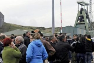 El Obispo de Le&oacute;n califica de "tremenda desgracia" la muerte de seis mineros