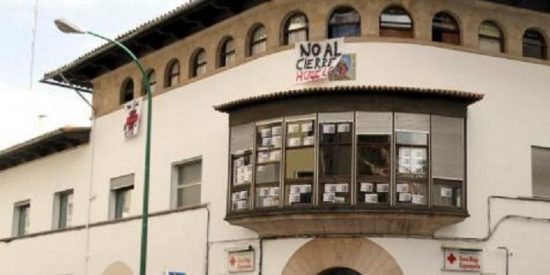 El Govern evita in extremis el cierre del hospital de la Cruz Roja inyect&aacute;ndole casi 18 millones