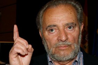 Anguita: "Aznar es un joseantoniano en el sentido m&aacute;s profundo del t&eacute;rmino"