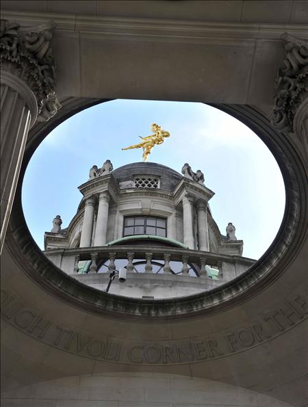 La econom&iacute;a brit&aacute;nica se convertir&aacute; apenas dos d&eacute;cadas en la mayor del Viejo Continente