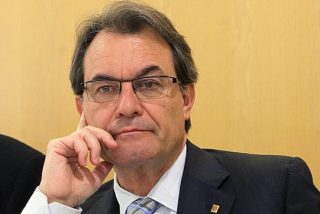 Artur Mas: "[Los catalanes] vivimos en una condici&oacute;n de inquilinos de un casero hostil"
