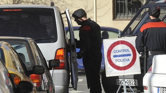 Catalu&ntilde;a estudia retirar el permiso de conducir a los adictos al alcohol y las drogas