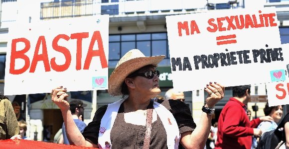 Francia cascar&aacute; una multa de 1.500 euros a todos los clientes de las prostitutas