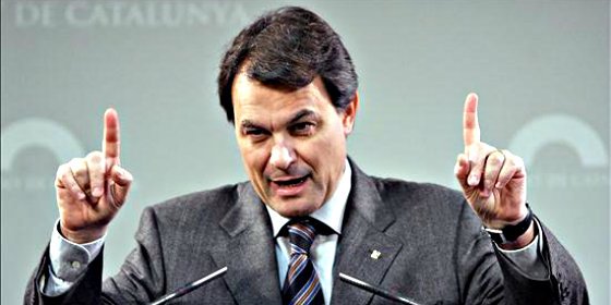 La Generalitat suelta 62 millones de euros públicos a organismos a favor del referéndum independentista