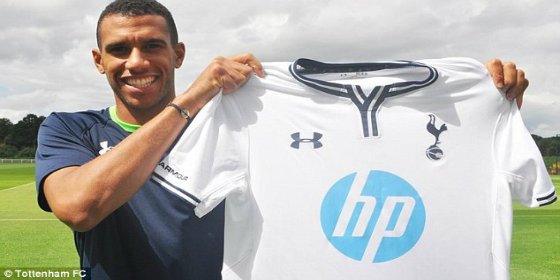 Colocan a Capoue en la agenda Atlética