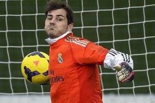 El PSG contacta con el entorno de Casillas
