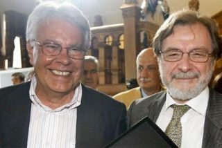 A Cebri&aacute;n se le rebelan en El Pa&iacute;s con un varapalo a Felipe Gonz&aacute;lez