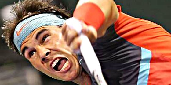 Nadal sufre, lucha y se impone a Gulbis para meterse en semifinales de Doha