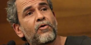 Willy Toledo despotrica contra la Espa&ntilde;a "dictatorial" frente al castrismo bondadoso
