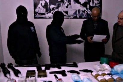 Decepci&oacute;n y cachondeo medi&aacute;tico en Twitter con el v&iacute;deo de las armas de ETA