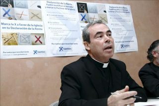 La familia de la ni&ntilde;a transexual de M&aacute;laga se querella contra el obispo