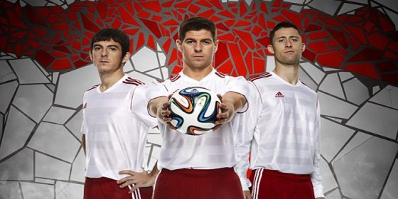 Nike proh&iacute;be a sus selecciones entrenar con el bal&oacute;n del Mundial