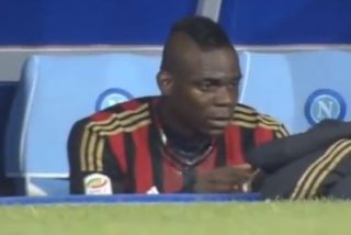 La afici&oacute;n explota: "Iros a la mierda; nos hemos arruinado"