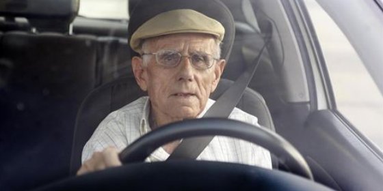 El alcohol afecta de manera diferente seg&uacute;n la edad, los m&aacute;s mayores tienen efectos m&aacute;s negativos