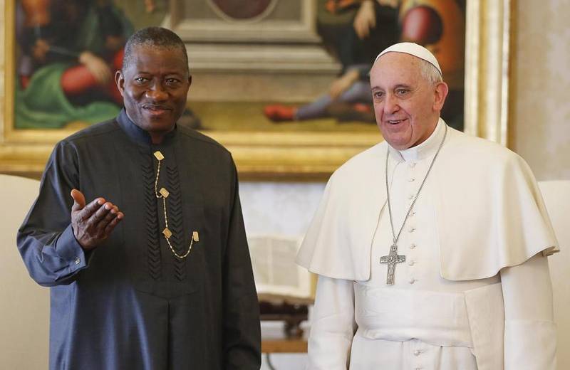 El Papa recibe al presidente de Nigeria