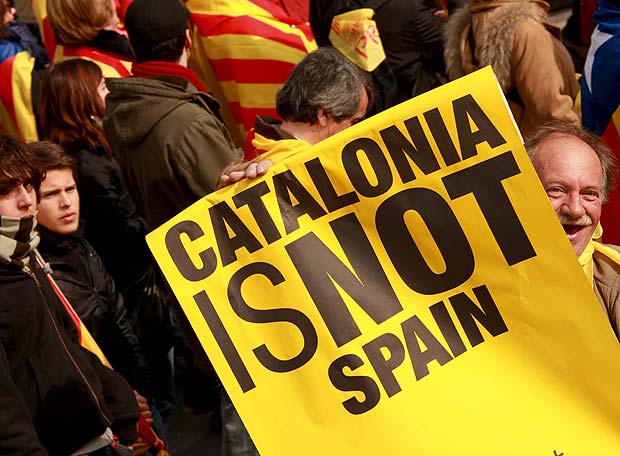 Declaraci&oacute;n unilateral de independencia de Catalu&ntilde;a para Sant Jordi de 2015