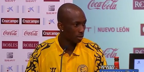 El Liverpool sigue de cerca a M&acute;Bia