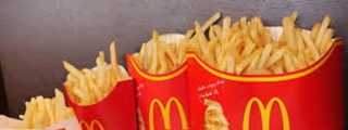 Sepa de qu&eacute; est&aacute;n hechas las patatas de McDonald's y por qu&eacute; pueden dejarle frito
