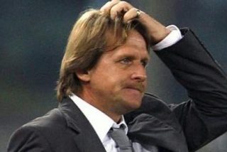 Una cl&aacute;usula permite a Schuster renovar autom&aacute;ticamente con el M&aacute;laga