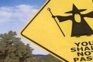 Quince meses entre rejas por hacerse pasar por 'Al&aacute;' en su cuenta de Twitter