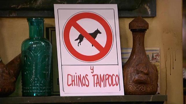 "Prohibida la entrada de perros y chinos": Indignaci&oacute;n en China con la 'gracia' de 'A&iacute;da'