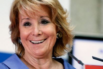 La liberal Esperanza Aguirre corre al rescate del PSOE