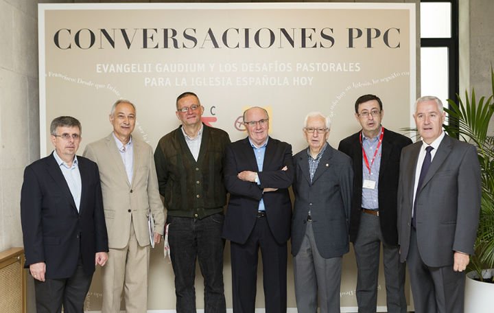 Jos&eacute; Luis Segovia: "La Iglesia debe ser objetiva pero no neutral"