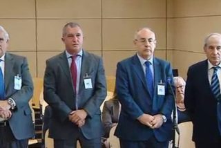 Los ex directivos de Caixa Pened&egrave;s ofrecen devolver su bot&iacute;n