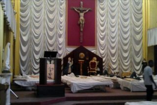 Las iglesias de Sicilia se convierten en dormitorios para inmigrantes