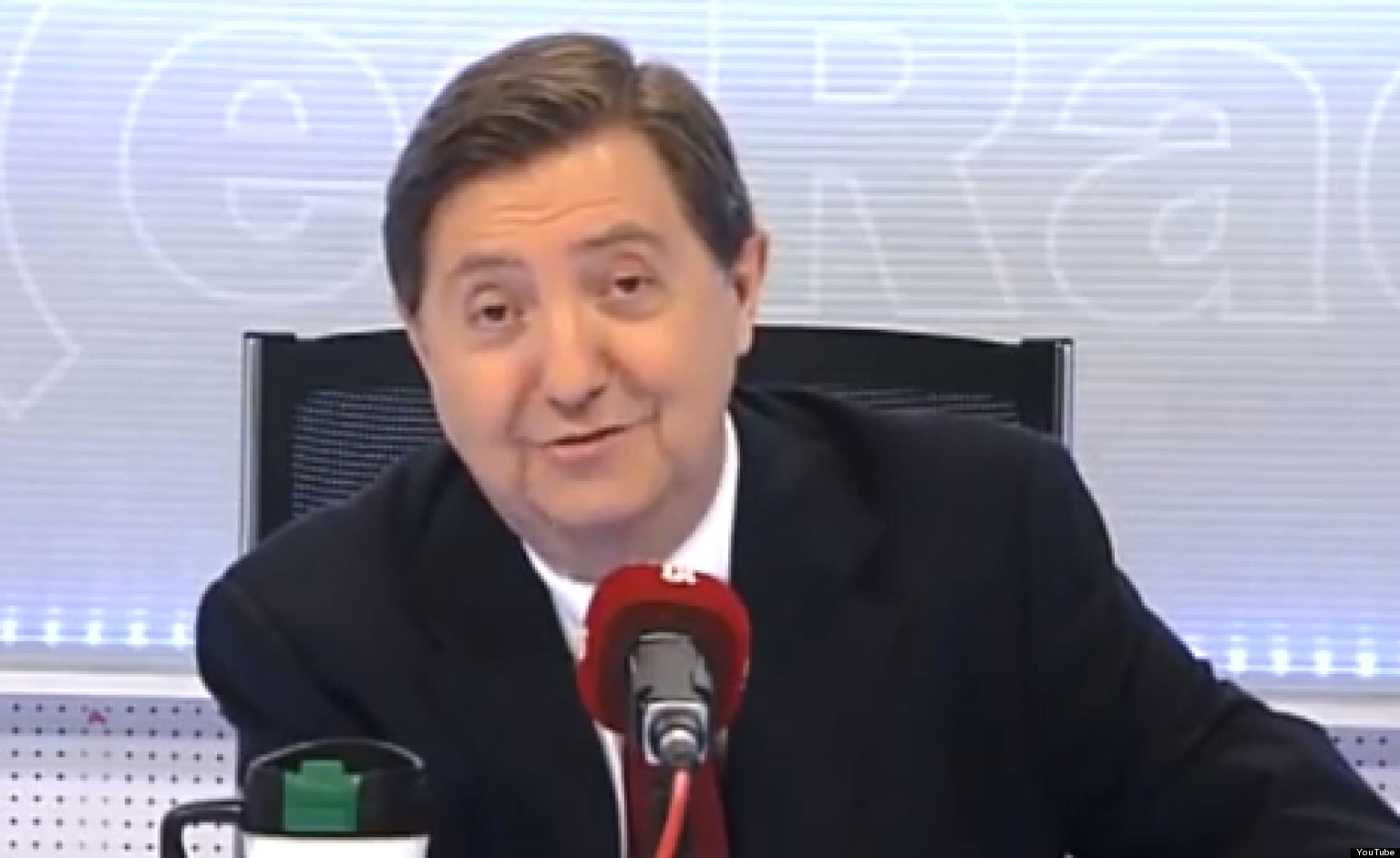 Losantos, tras pedir la cabeza del Rey, ahora se queja por la abdicaci&oacute;n: "Ha sido una chapuza"