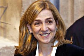 El riesgo de perder su trabajo en La Caixa hunde m&aacute;s a la Infanta Cristina