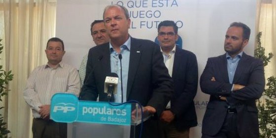 Monago: "Conocer Extremadura es la obligaci&oacute;n de cualquier dirigente que quiera gobernar bien a su regi&oacute;n"