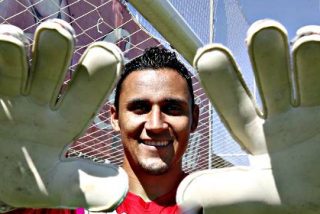 Keylor Navas: "Ancelotti no nos ha dicho qui&eacute;n juega el viernes en la porter&iacute;a del Real Madrid"