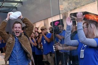 El precio del codiciado iPhone 6 es hasta cuatro veces superior a lo que cuesta fabricarlo