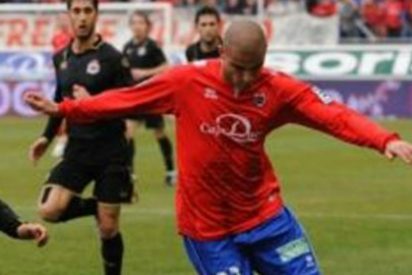 Aranda firma por cuarta vez con el Numancia