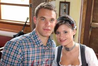 Neuer rompe con su bella novia