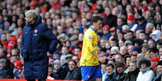 &iexcl;Se convierte en el nuevo favorito para fichar a &Ouml;zil!