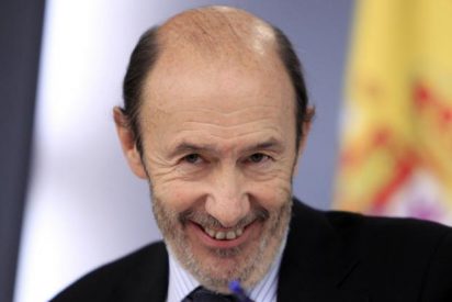 Mariano Rajoy a&ntilde;ora al veterano Rubalcaba