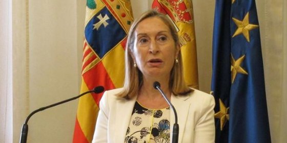 Ana Pastor afirma que el proceso de salida a Bolsa de Aena "sigue adelante"