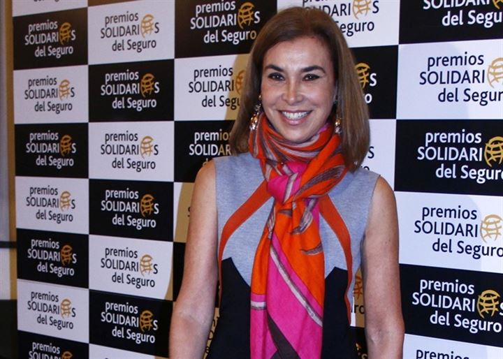 Carmen Posadas encantada con sus nietos: "Es bonito enseñarle a los nietos a compartir"