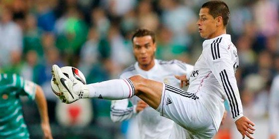 Chicharito se pone a tiro de Valencia y Atlético Madrid