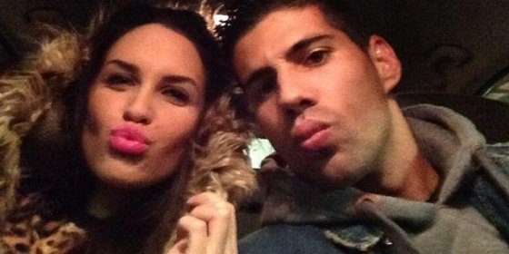 Presume junto a su novia de haber cambiado Sevilla por Coruña