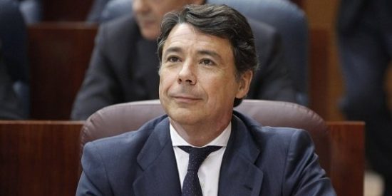 González alerta: "Lo que algunos pretenden con reformas en la Constitución es un cambio de régimen"