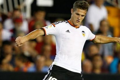 Uno de estos dos jugadores abandonar&aacute; el Valencia para hacer sitio a Enzo P&eacute;rez